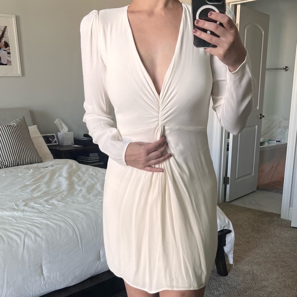 NEW! Size 4 Reformation Plunge mini dress in Tulip